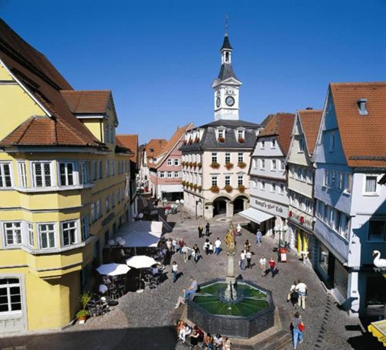 Hotel Zum Weissen Ochsen Aalen Exterior photo